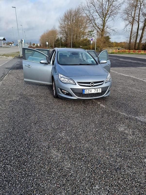 Begagnad 2013 Opel Astra Kombi | 53 000 kr (Marknadspris) - Bild 1/4