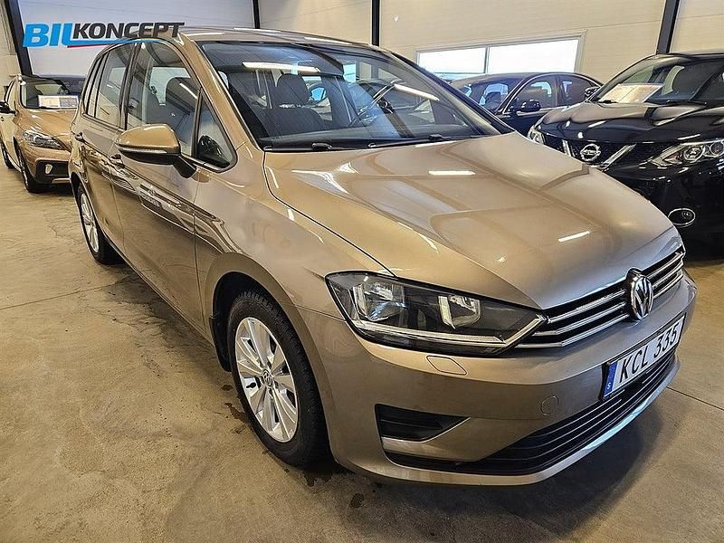 Begagnad VW Golf VII 110 HK (80 kW) 2015 Brun metallic Halvkombi