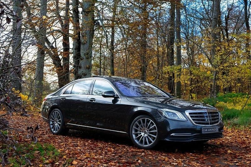 Begagnad Mercedes S560 AMG 469 HK (344 kW) 2018 Svart (magnetitsvart metallic) Sedan