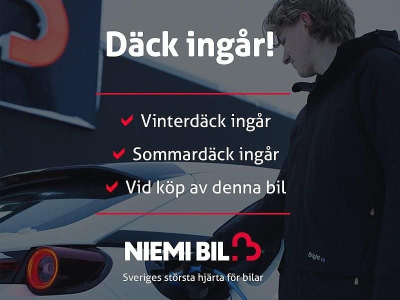 Vit Begagnad 2023 Toyota C-HR Executive SUV | 324 900 kr - Bild 1/1