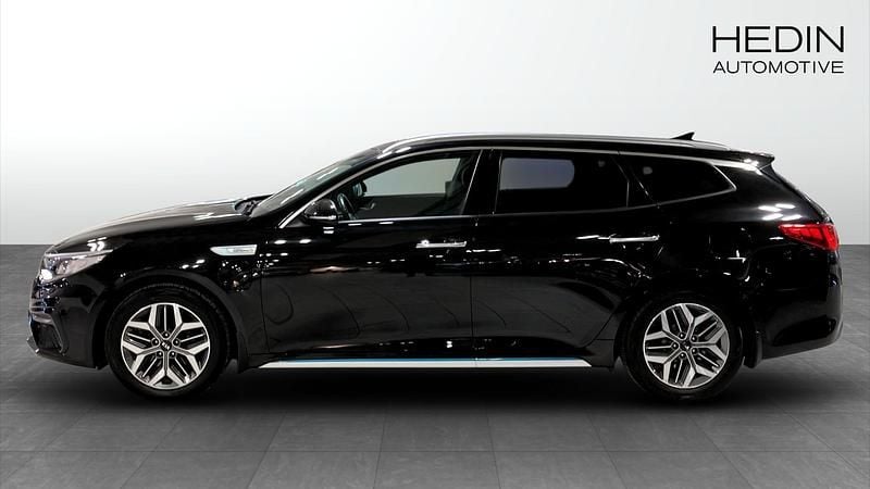 Begagnad Kia Optima Advance 204 HK (150 kW) 2020 Svart Kombi