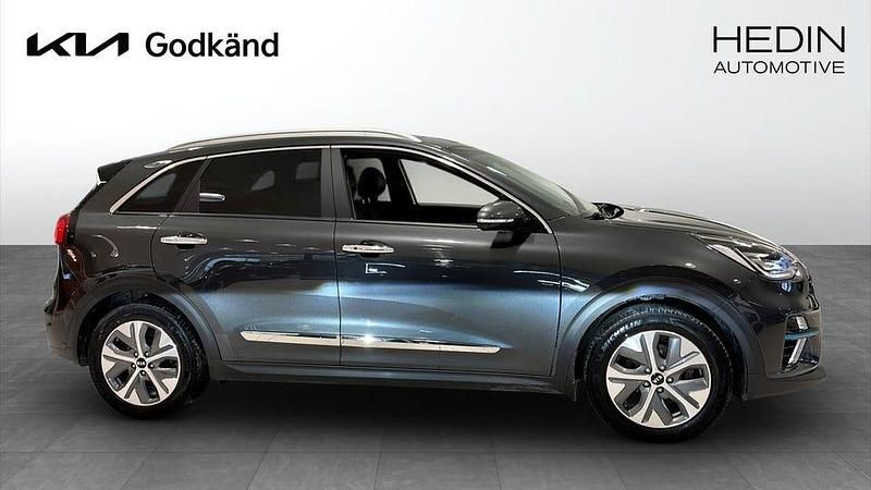 Begagnad Kia e-Niro Advance 150 kW (204 HK) 2021 Grå SUV