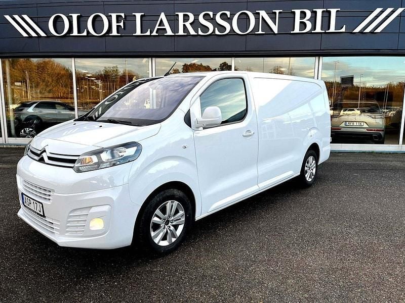 Vit Begagnad 2023 Citroën Jumpy Van | 280 625 kr (Marknadspris) - Bild 1/4