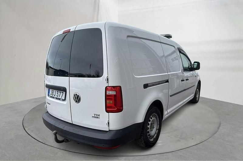 Begagnad VW Caddy Maxi 102 HK (75 kW) 2016 Vit Minibuss