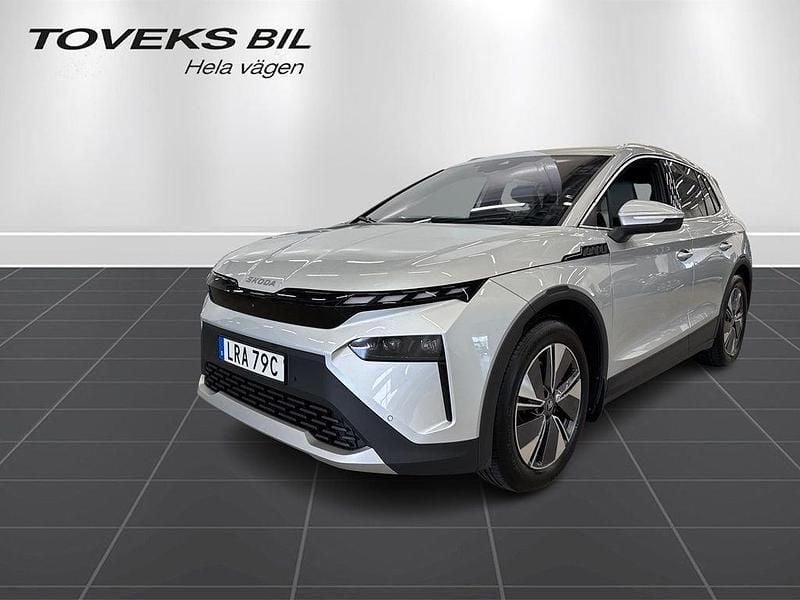Silver Begagnad 2025 Skoda Elroq SUV | 514 900 kr - Bild 1/4