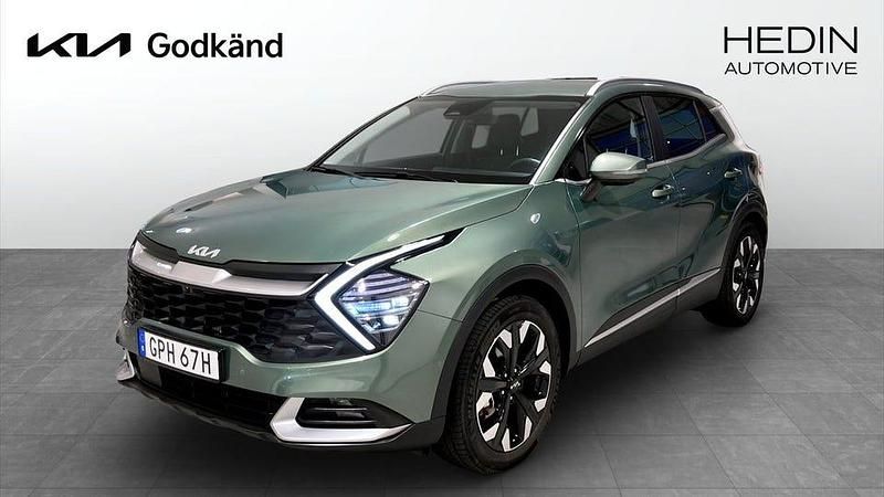 Grön Begagnad 2025 Kia Sportage Advance SUV | 429 900 kr - Bild 1/4