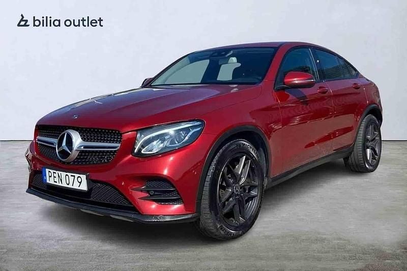 Röd Begagnad 2017 Mercedes GLC350 Sportkupé | 329 900 kr - Bild 1/1
