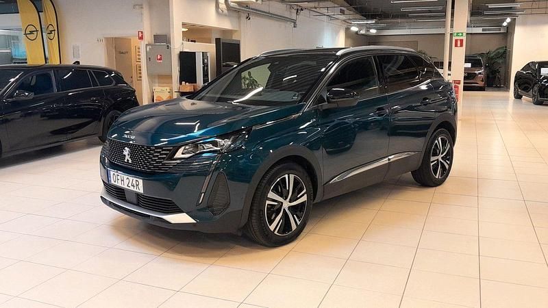 Blå Begagnad 2024 Peugeot 3008 GT SUV | 274 900 kr (Marknadspris) - Bild 1/4