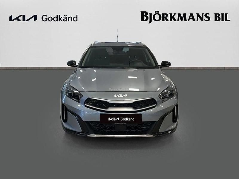 Begagnad Kia XCeed Advance 105 HK (77 kW) 2024 Grå SUV