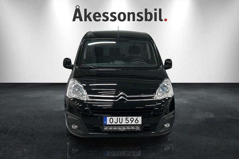 Svart Begagnad 2017 Citroën Berlingo Minibuss | 119 000 kr (Dyr) - Bild 1/4