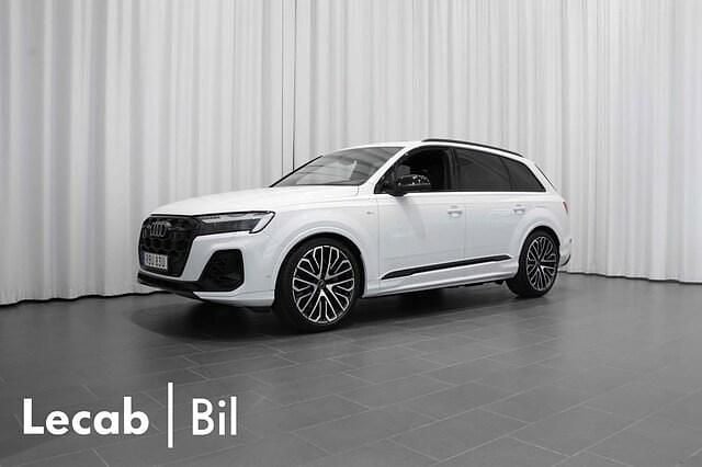 Vit (glaciärvit metallic) Ny 2025 Audi Q7 Design SUV | 1 079 000 kr (Marknadspris) - Bild 1/4