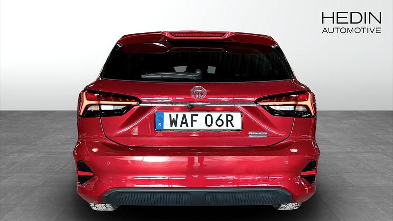 Begagnad MG MG5 EV Long Range 114 kW (156 HK) 2023 Röd Kombi