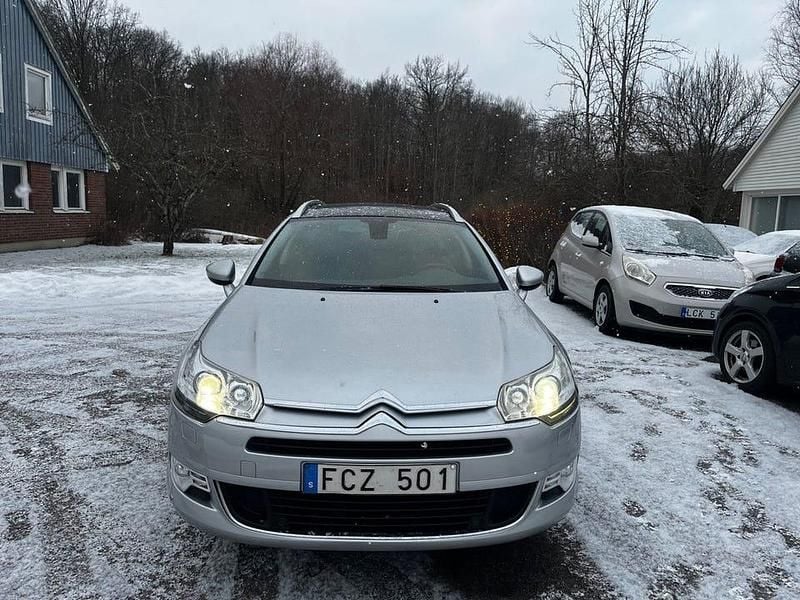 Begagnad Citroën C5 204 HK (150 kW) 2012 Silver Kombi