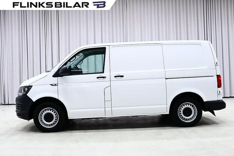 Vit Begagnad 2017 VW Transporter Van | 239 900 kr (Superpris) - Bild 1/4