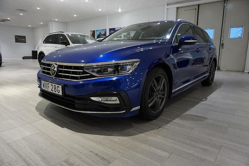 Begagnad VW Passat GTS 239 HK (175 kW) 2019 L9l9oh  lapiz blue metal Kombi