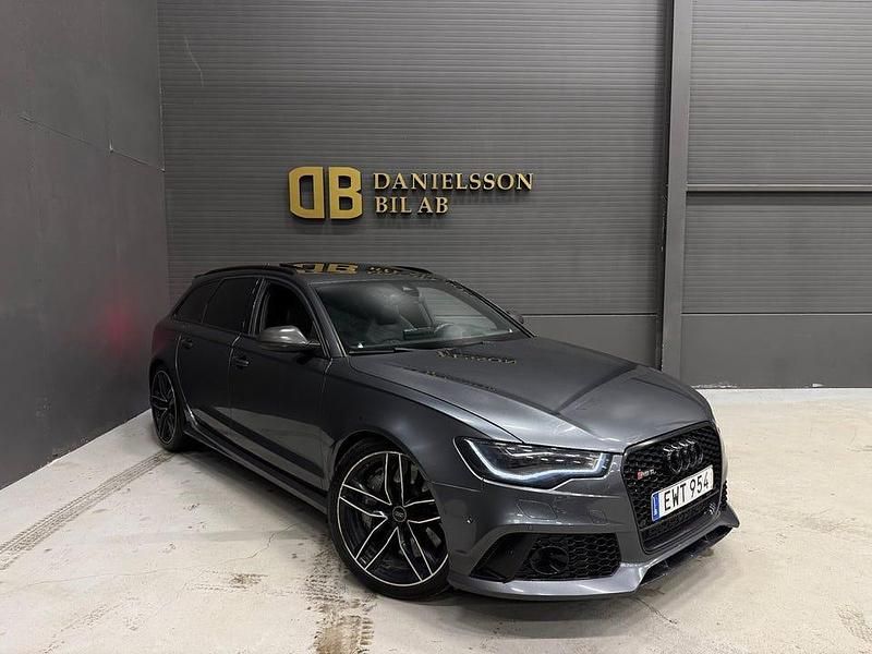 Begagnad Audi RS6 560 HK (411 kW) 2013 Grå Kombi