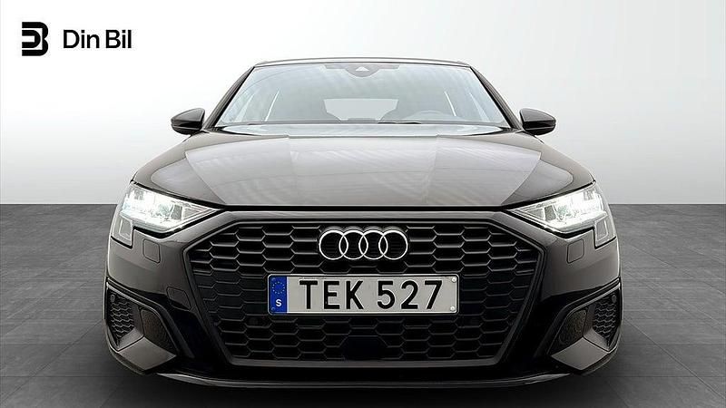 Begagnad Audi A3 e-tron 150 HK (110 kW) 2023 Svart Halvkombi