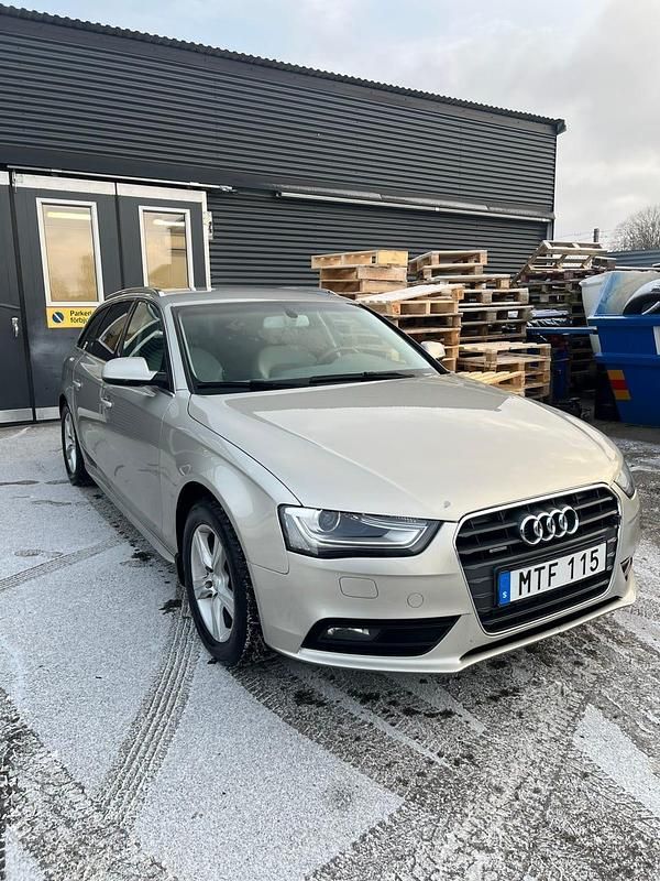 Begagnad 2013 Audi A4 Kombi | 85 000 kr (Bra pris) - Bild 1/4