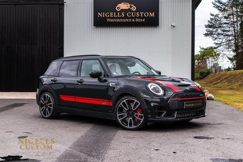 Grön Begagnad 2020 Mini John Cooper Works Clubman Chili Kombi | 320 000 kr (Marknadspris) - Bild 1/4