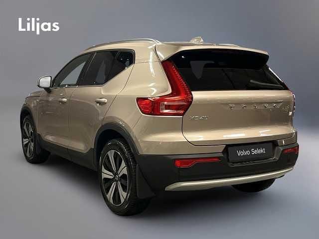 Begagnad Volvo XC40 Ultimate 265 HK (194 kW) 2023 Ljusgrå SUV