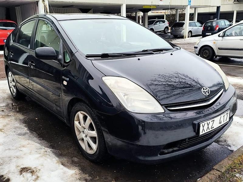 Begagnad Toyota Prius 112 HK (82 kW) 2006 Halvkombi