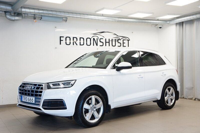 Vit Begagnad 2017 Audi Q5 SUV | 249 000 kr (Marknadspris) - Bild 1/4