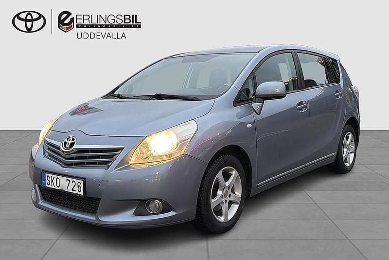 Blå Begagnad 2010 Toyota Verso Business Edition Minibuss | 79 900 kr (Marknadspris) - Bild 1/3