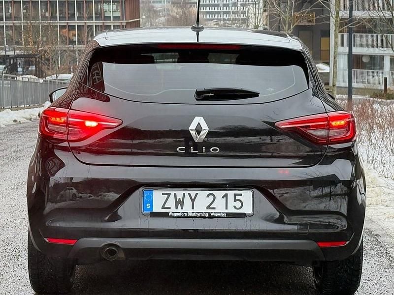 Begagnad Renault Clio V 91 HK (66 kW) 2021 Svart Halvkombi