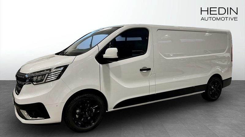 Vit (white) Begagnad 2024 Renault Trafic Van | 462 500 kr - Bild 1/4