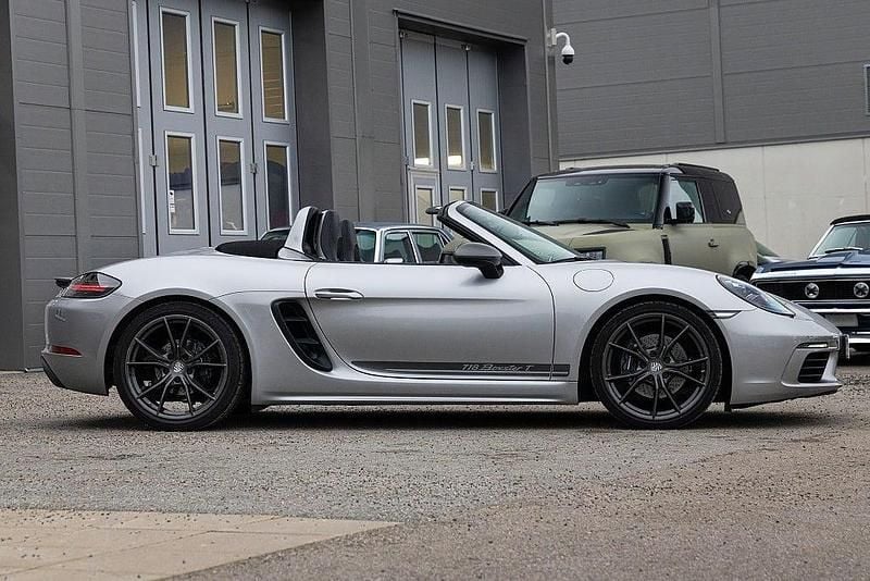 Begagnad Porsche 718 Boxster 301 HK (221 kW) 2019 Silver Cab