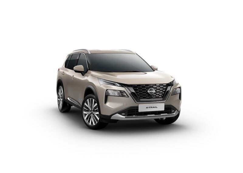 Vit (vit metallic) Begagnad 2023 Nissan X-Trail Tekna SUV | 483 900 kr (Marknadspris) - Bild 1/4