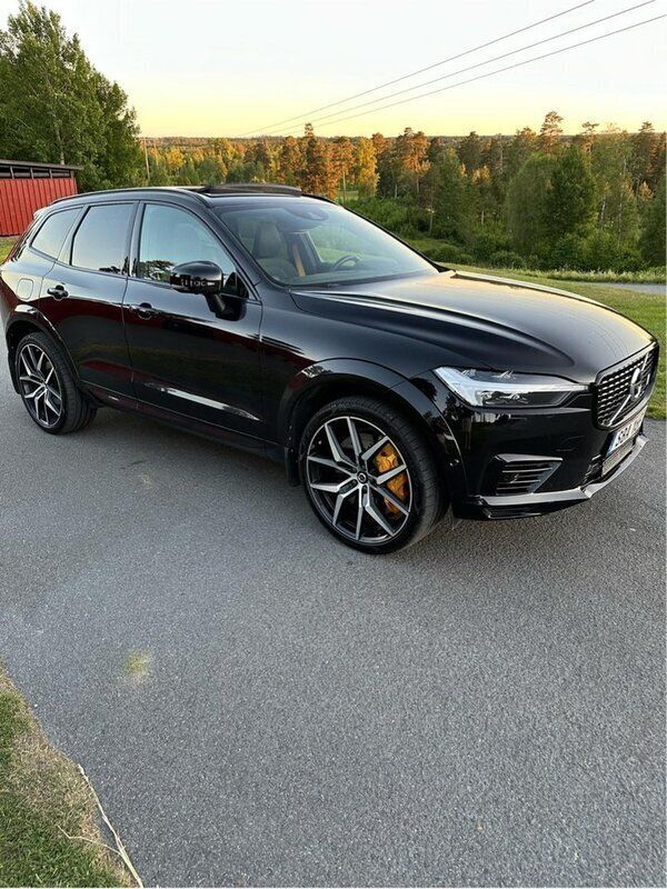 Svart Begagnad 2021 Volvo XC60 SUV | 438 000 kr (Bra pris) - Bild 1/4
