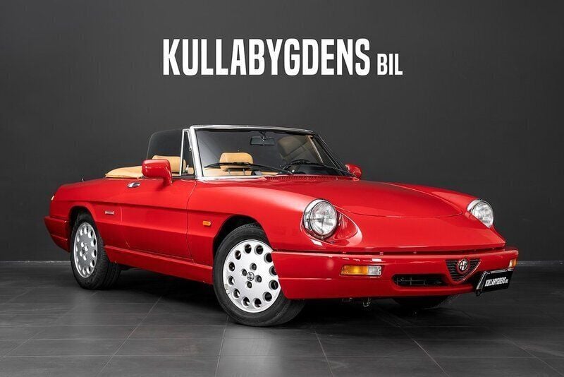 Röd Begagnad 1990 Alfa Romeo Spider Cab | 199 000 kr - Bild 1/4