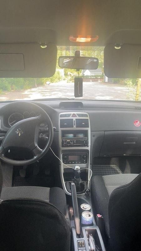 Blå Begagnad 2005 Peugeot 307 Halvkombi | 11 500 kr (Bra pris) - Bild 1/4