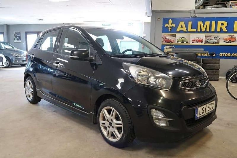 Begagnad Kia Picanto Comfort 86 HK (63 kW) 2011 Svart Halvkombi