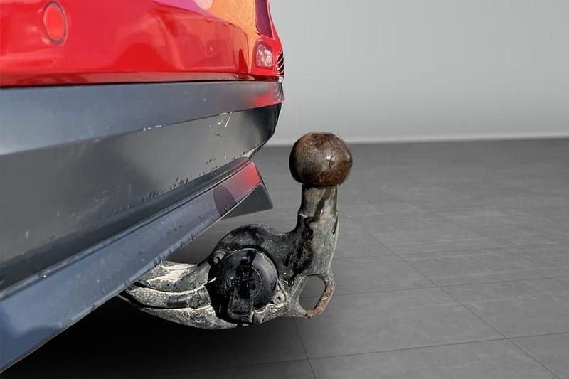 Begagnad Skoda Kamiq 112 HK (82 kW) 2021 Röd SUV