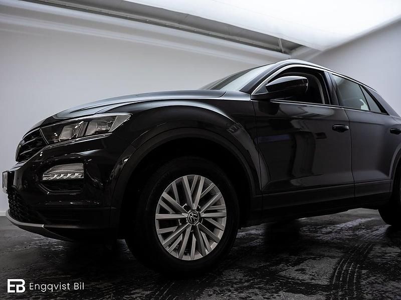 Begagnad VW T-Roc IQ Drive 150 HK (110 kW) 2021 Grå SUV