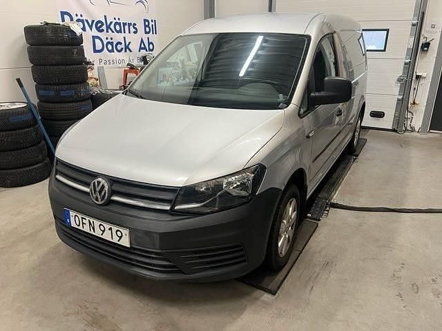 Silver Begagnad 2017 VW Caddy Maxi Minibuss | 147 900 kr (Marknadspris) - Bild 1/4