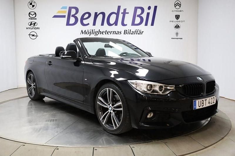 Svart Begagnad 2015 BMW 428 M Sport Cab | 254 500 kr (Lite dyr) - Bild 1/3