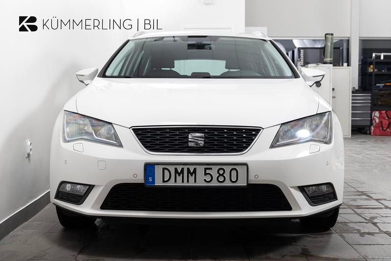 Begagnad Seat Leon ST 112 HK (82 kW) 2016 Vit Kombi