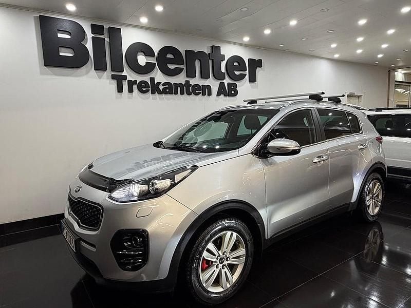 Grå Begagnad 2015 Kia Sportage Advance SUV | 149 900 kr (Marknadspris) - Bild 1/4