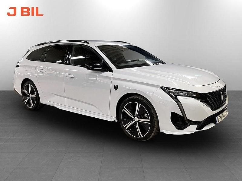 Vit Begagnad 2024 Peugeot 308 SW GTi Kombi | 234 900 kr (Marknadspris) - Bild 1/4