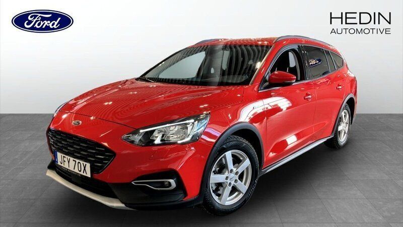 Röd (red) Begagnad 2021 Ford Focus Active Kombi | 209 900 kr (Marknadspris) - Bild 1/4
