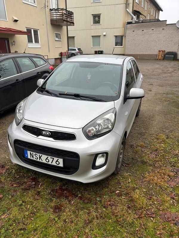 Begagnad 2016 Kia Picanto Halvkombi | 49 900 kr (Superpris) - Bild 1/2