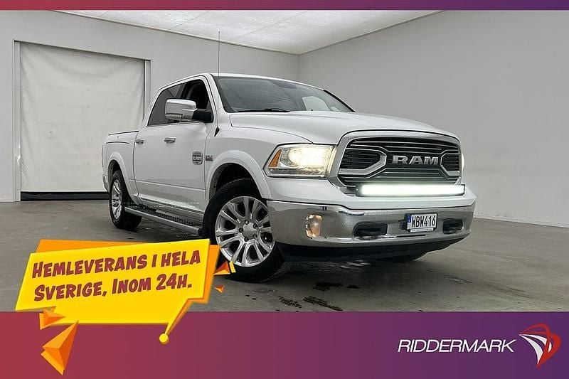 Vit Begagnad 2018 RAM 1500 Pickup | 449 800 kr - Bild 1/3
