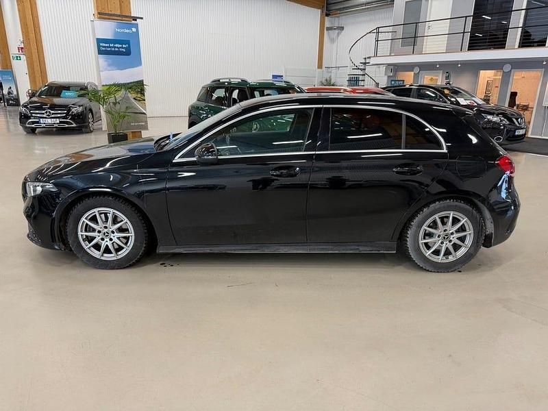 Begagnad Mercedes A180 AMG 136 HK (100 kW) 2019 Svart Halvkombi