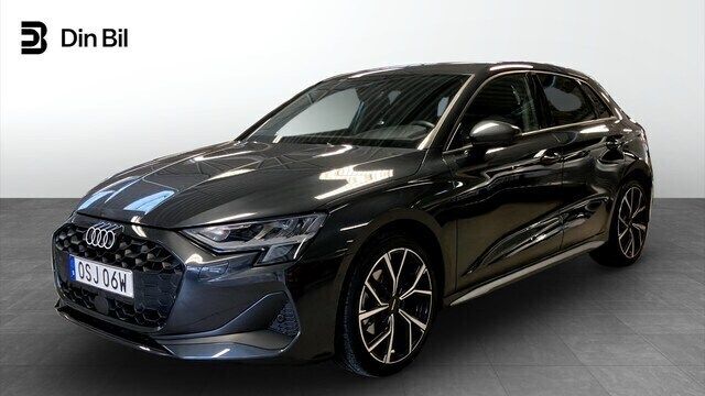 Manhattangrå metallic Begagnad 2024 Audi A3 Proline | 304 000 kr (Marknadspris) - Bild 1/4