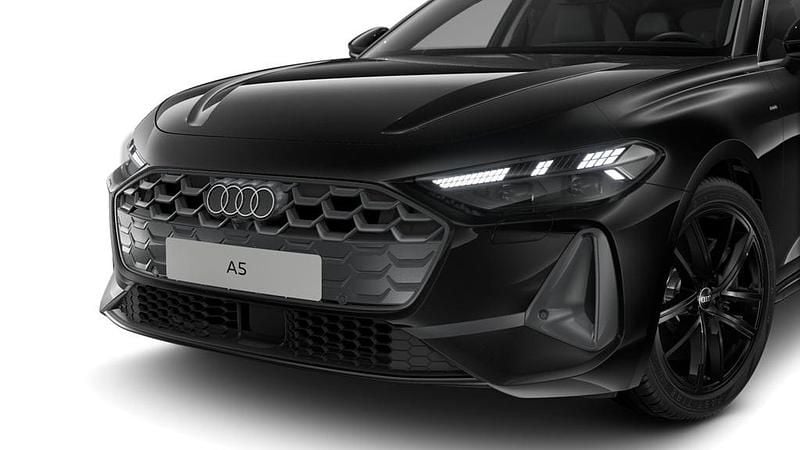 Ny Audi A5 Sport 2025 Svart Kombi