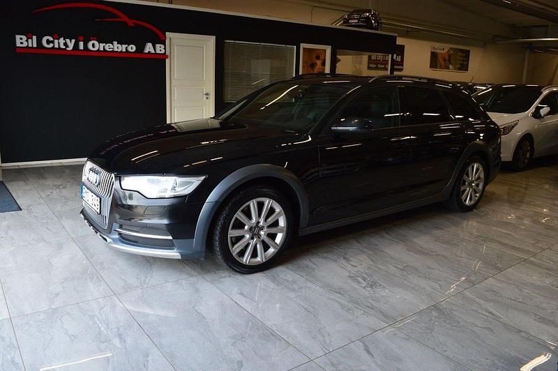 Svart Begagnad 2013 Audi A6 Allroad Comfort Kombi | 169 900 kr (Marknadspris) - Bild 1/4