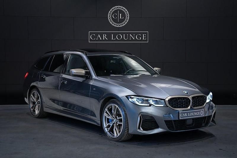 Mineralgrå metallic Begagnad 2021 BMW M340 M Sport Sedan | 519 000 kr (Marknadspris) - Bild 1/4